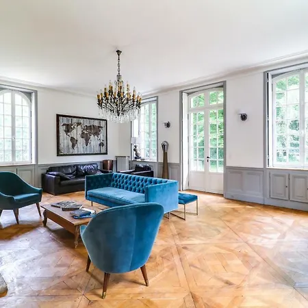 Chateau De La Bouleauniere Feriehus *